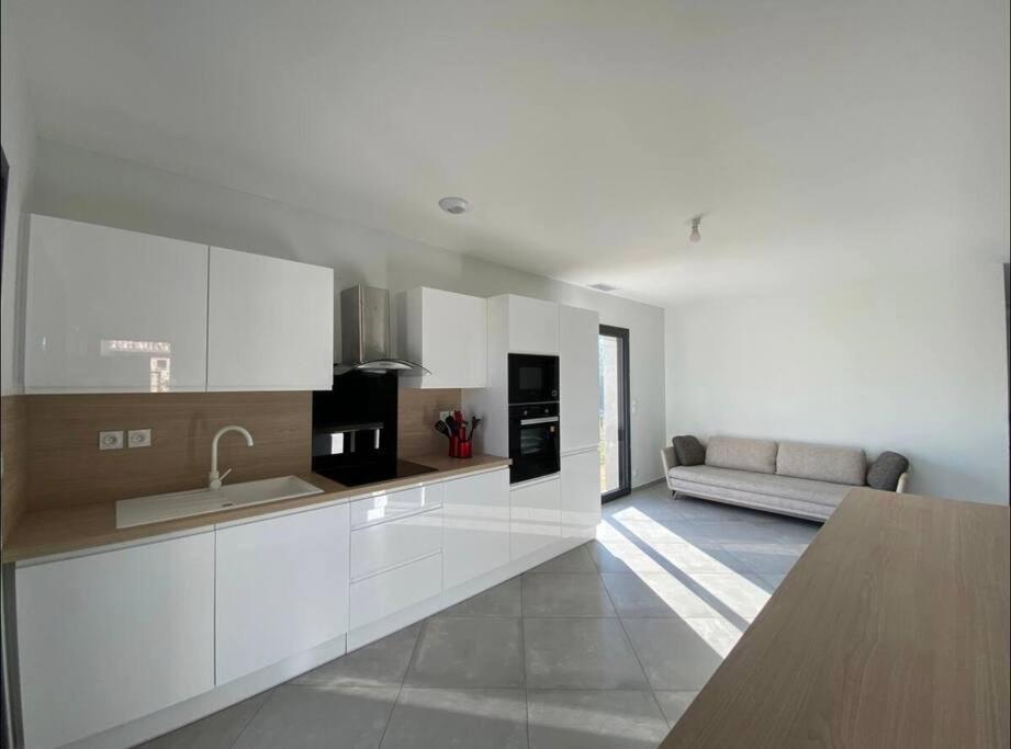 Superbe Maison Chaleureuse Orgueil Εξωτερικό φωτογραφία